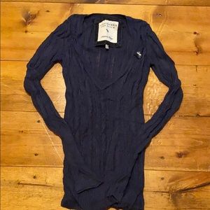 Women’s Abercrombie & Fitch v neck sweater